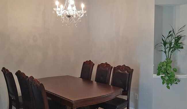 Photo - 17107 Canterbury Green Ct