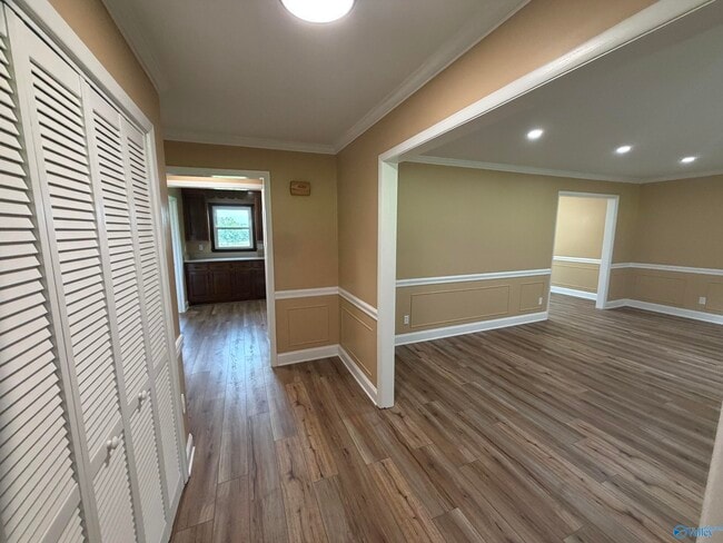 Photo - 4307 Indian Hills Rd SE