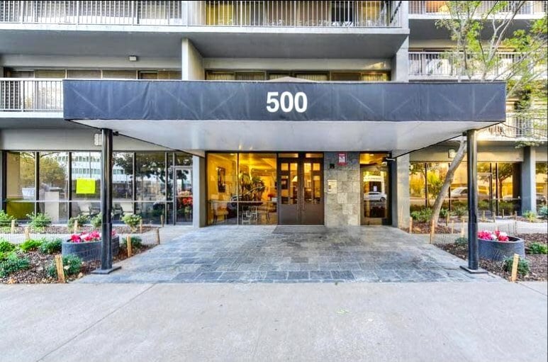 Photo - 500 N St Townhome