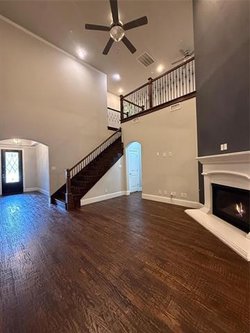 4229 Colton Dr