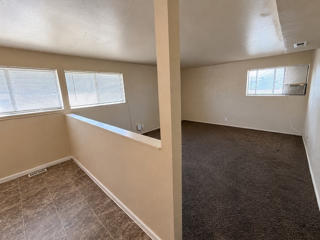 Building Photo - 4168 W 3280 S Unit 01