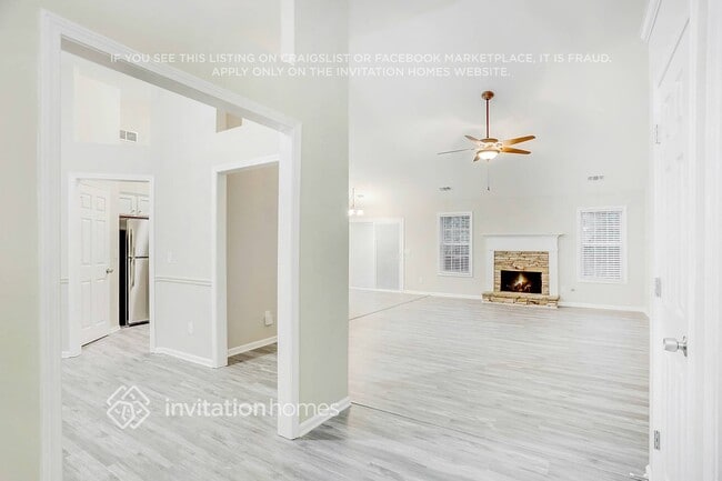 Photo - 63 Legend Creek Cove House