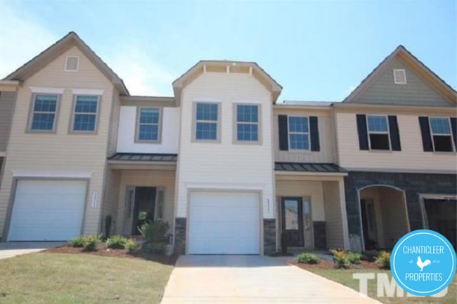 Building Photo - 3721 Landshire View Lane