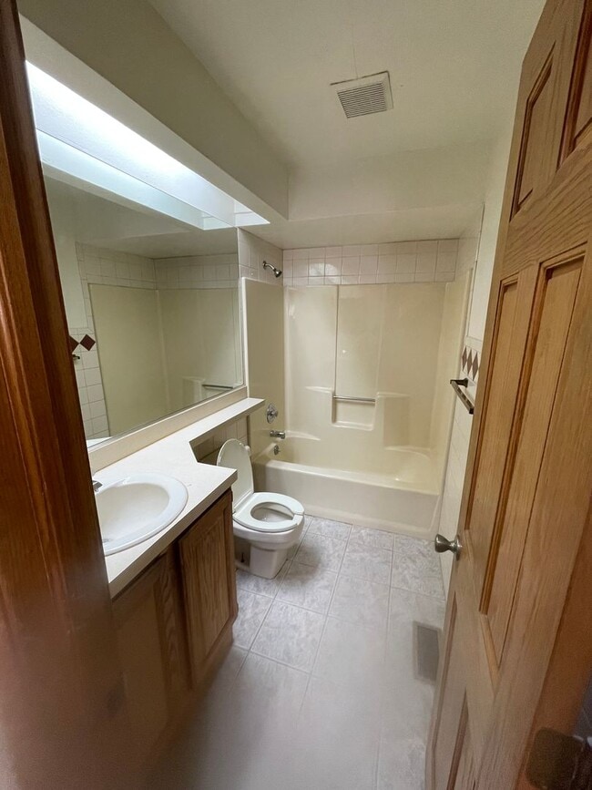 Photo - 2315 43rd Ave Ct Unit 1