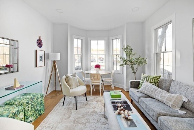 Photo - 290 Prospect St Unit 2