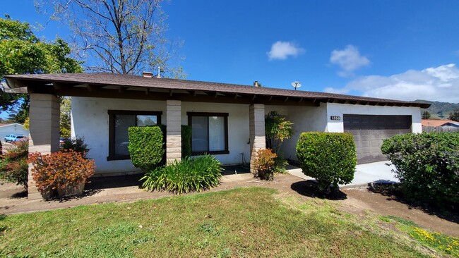 Photo - 1350 Cavalier Ln