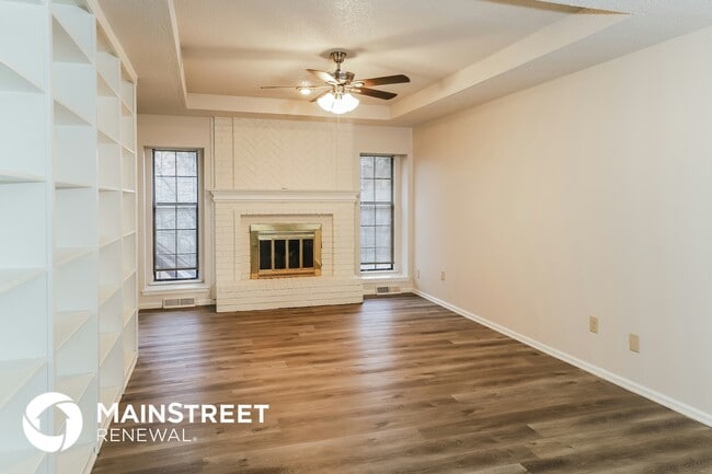 Photo - 3710 NE Chapel Dr