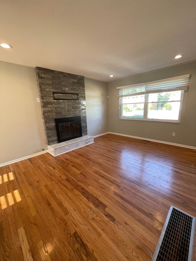 Photo - 1629 Citadel Pl