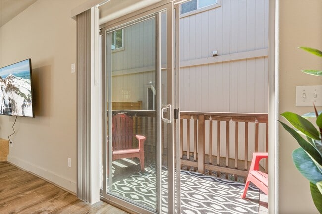 Photo - 20184 Merriewood Ln