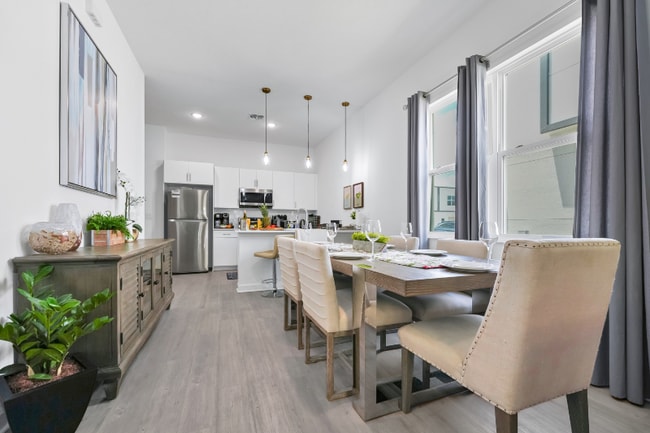 Photo - 312 Famagusta Dr