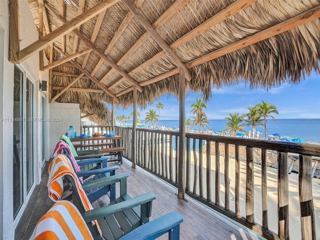 Building Photo - 900 N Surf Rd Unit 2