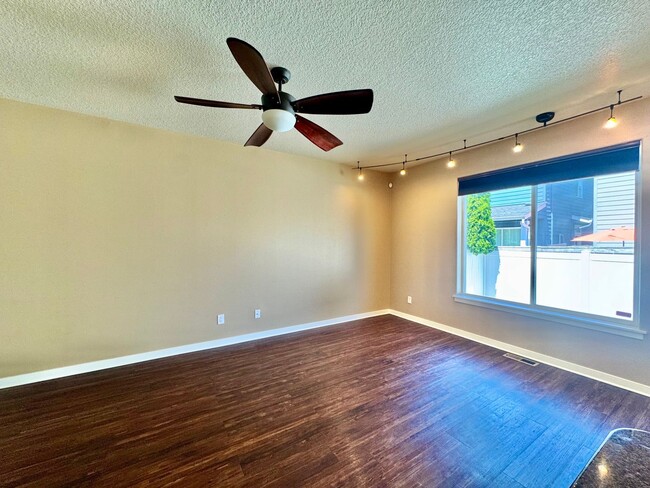 Photo - Classy townhome -Wonderful  3 Bedroom Townhome - EZ access to 205 within minutes -