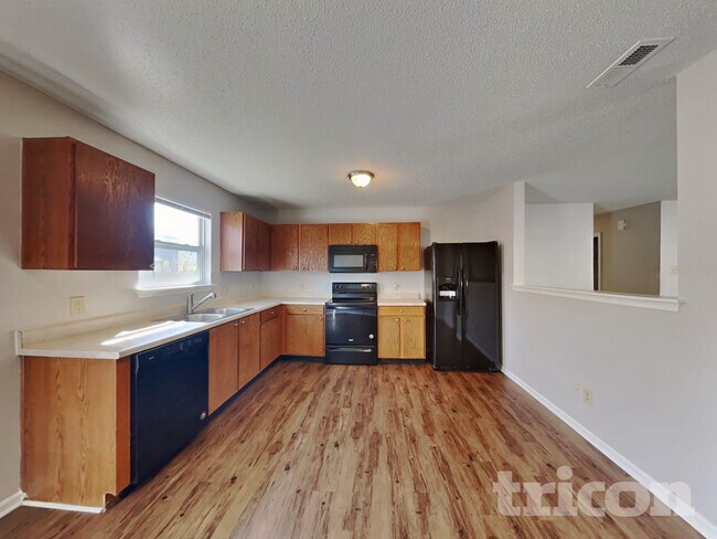 Photo - 10393 Fairmont Ln