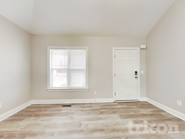 282 Oxfordshire Dr