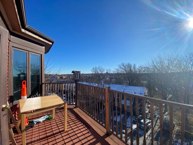 Photo - 53 Lawn St Unidad 2