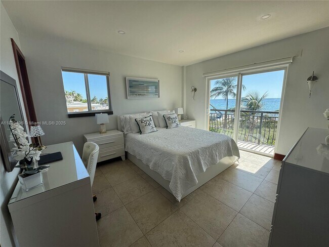Photo - 1815 N Surf Rd Unidad 304