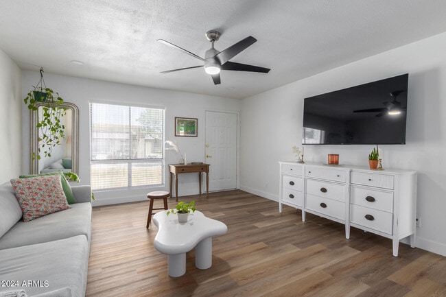 Photo - 8241 N Central Ave