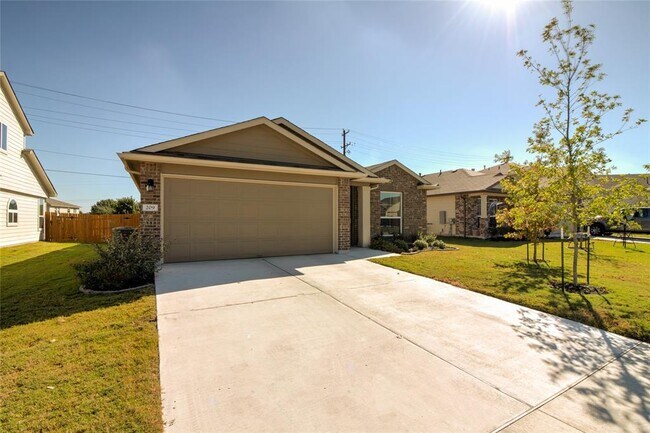 Photo - 209 Moulins Ln