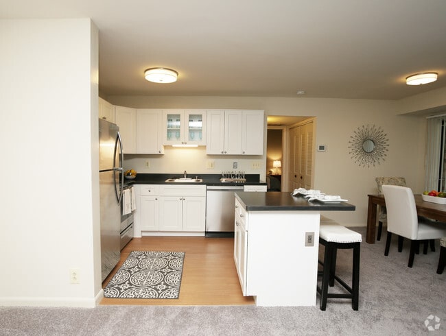 Wintergreen Apartments