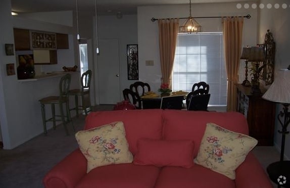 Interior Photo - Chatham Court and Reflections Rental