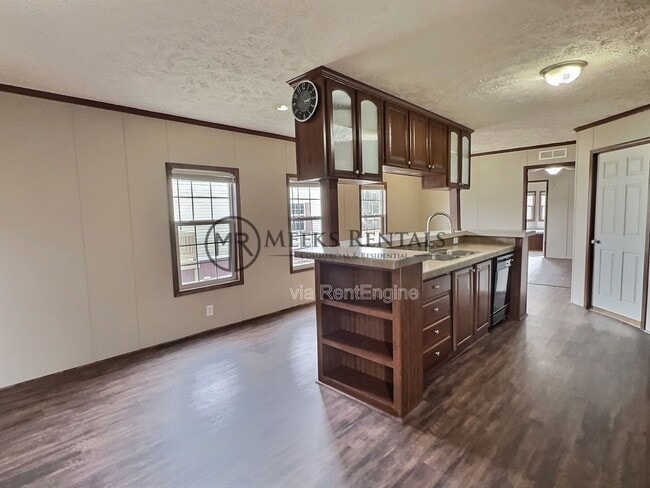 Photo - 64 Richardson Ln