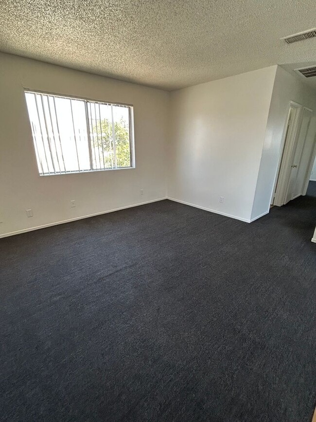 3846 Hazelwood St Unit 3846-03
