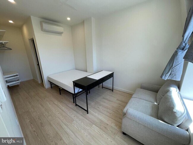 Photo - 3627 Spring Garden St