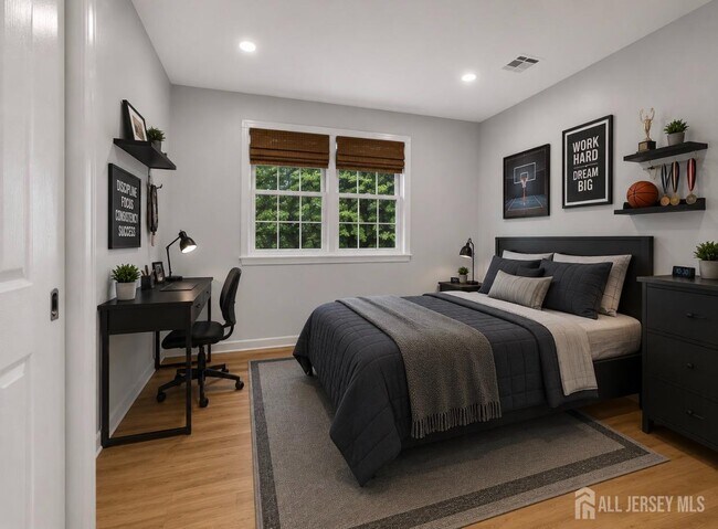 Photo - 1430 Kearney Dr