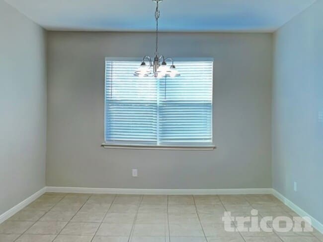 Photo - 6357 Hibiscus