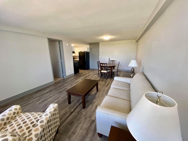 Photo - The Village at Gray's Lake Apartments - Des Moines