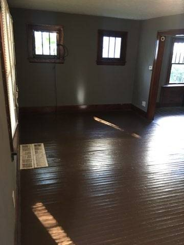 Building Photo - 112 Leora St Rental