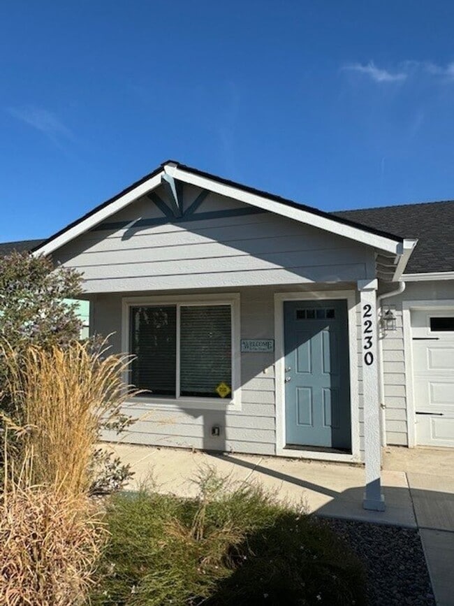 Building Photo - 2228-2230 Lozier Ct Unit 2230