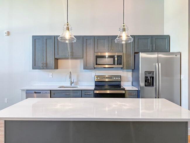 Photo - Jefferson Mills