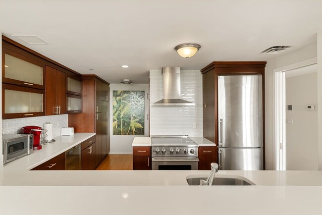 Photo - 975 Memorial Dr Condo Unit 808