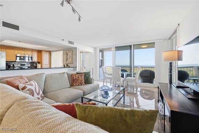 Photo - 6585 Nicholas Blvd Unit 703