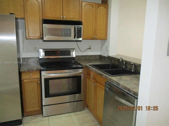 Photo - 13910 SW 175th Terrace