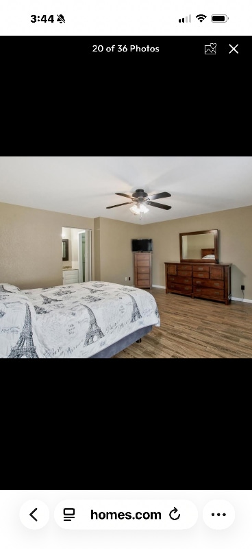 Photo - 32 E Chisholm Crk St