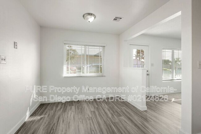 Photo - 1316 Iris Ave