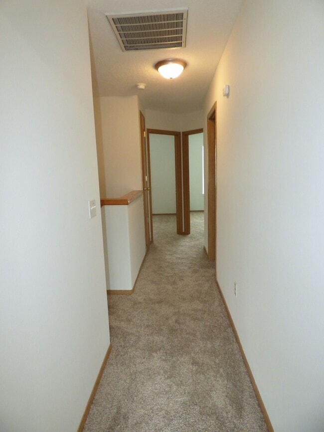 Photo - 104 Rice Ln