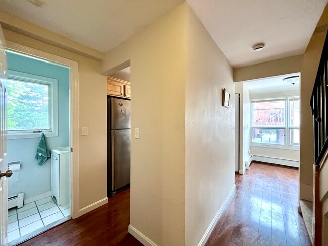 Photo - 93 Spring St