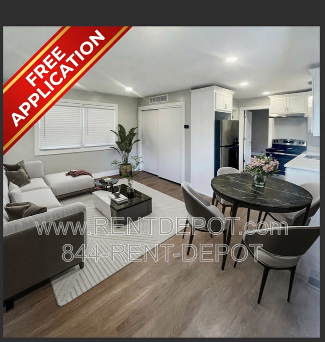 Building Photo - 1330 SE 2nd St Unit 201