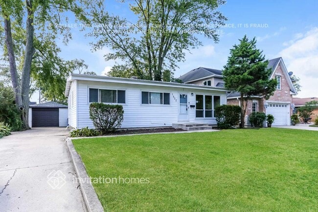 Photo - 1902 E Evergreen St