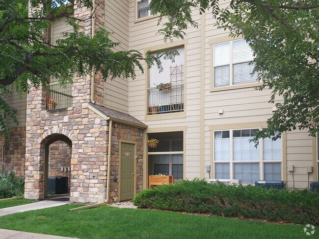 Building Photo - Charming 1BR Condo in Fort Collins