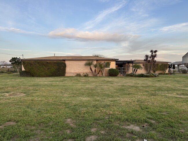 Photo - 13051 Baker Ave