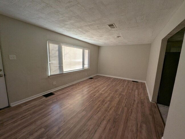 Photo - Space to Spare on Frost