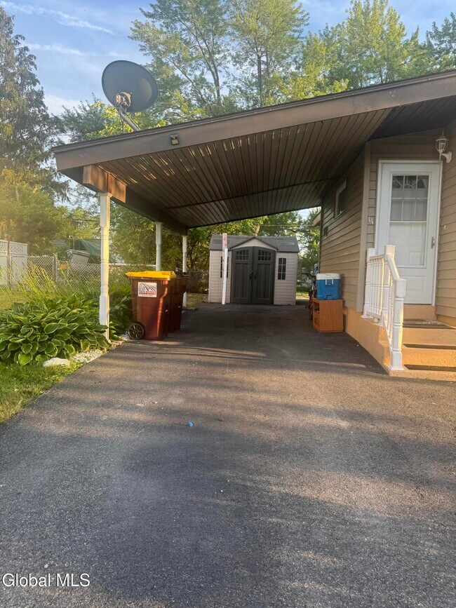 Photo - 11 Harold Ave House