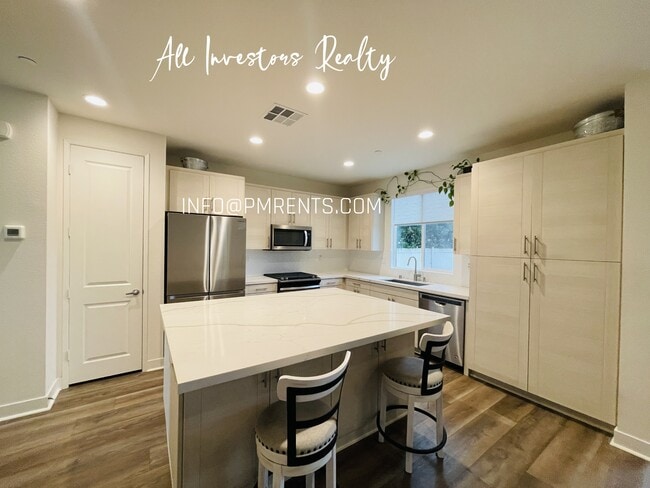 Photo - 1234 Via Candelas