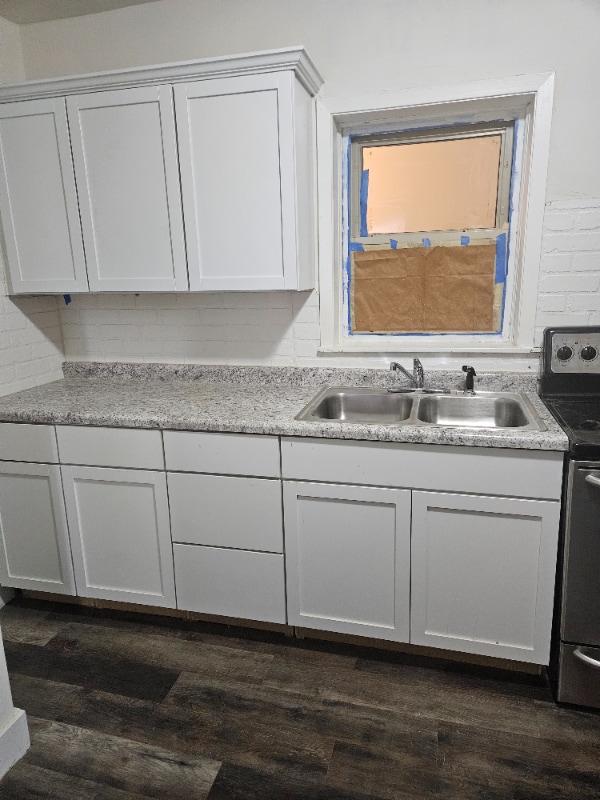 Building Photo - 123 N Walnut St Rental