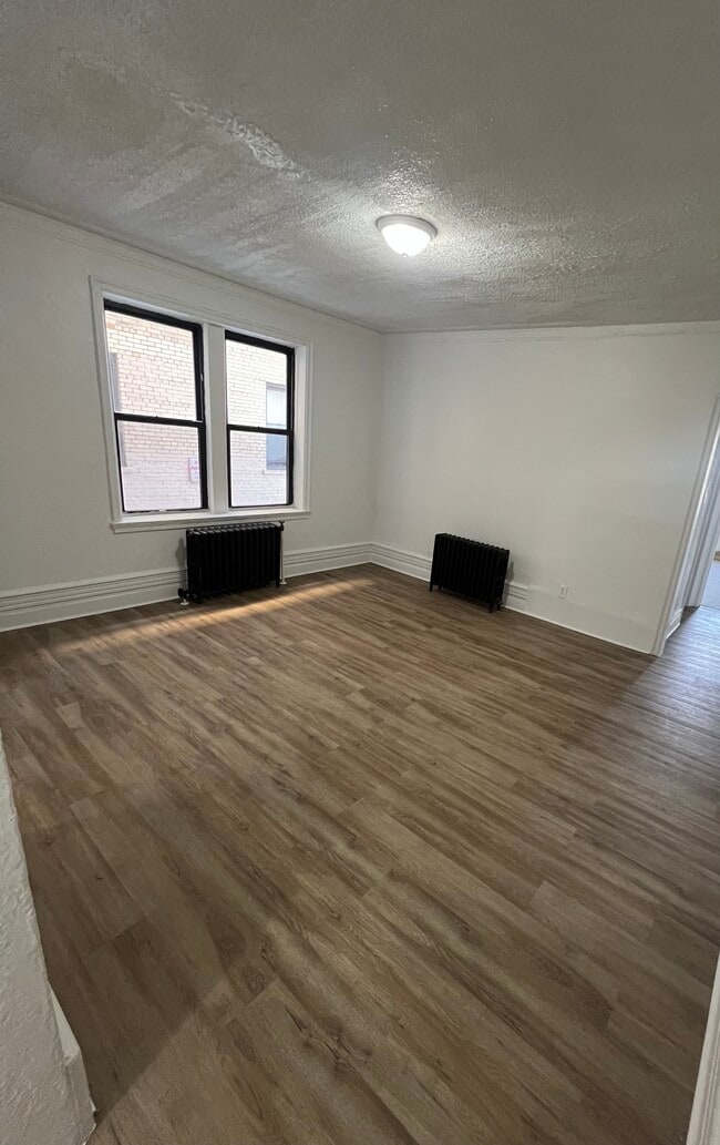 Photo - 200 Glenwood Ave Unit 1