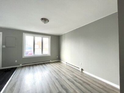 Photo - 27 Barnes Rd Unit 4